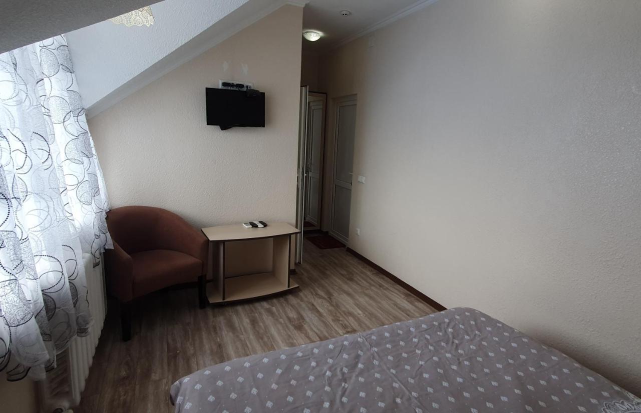 Hotel Konus Falesti Luaran gambar