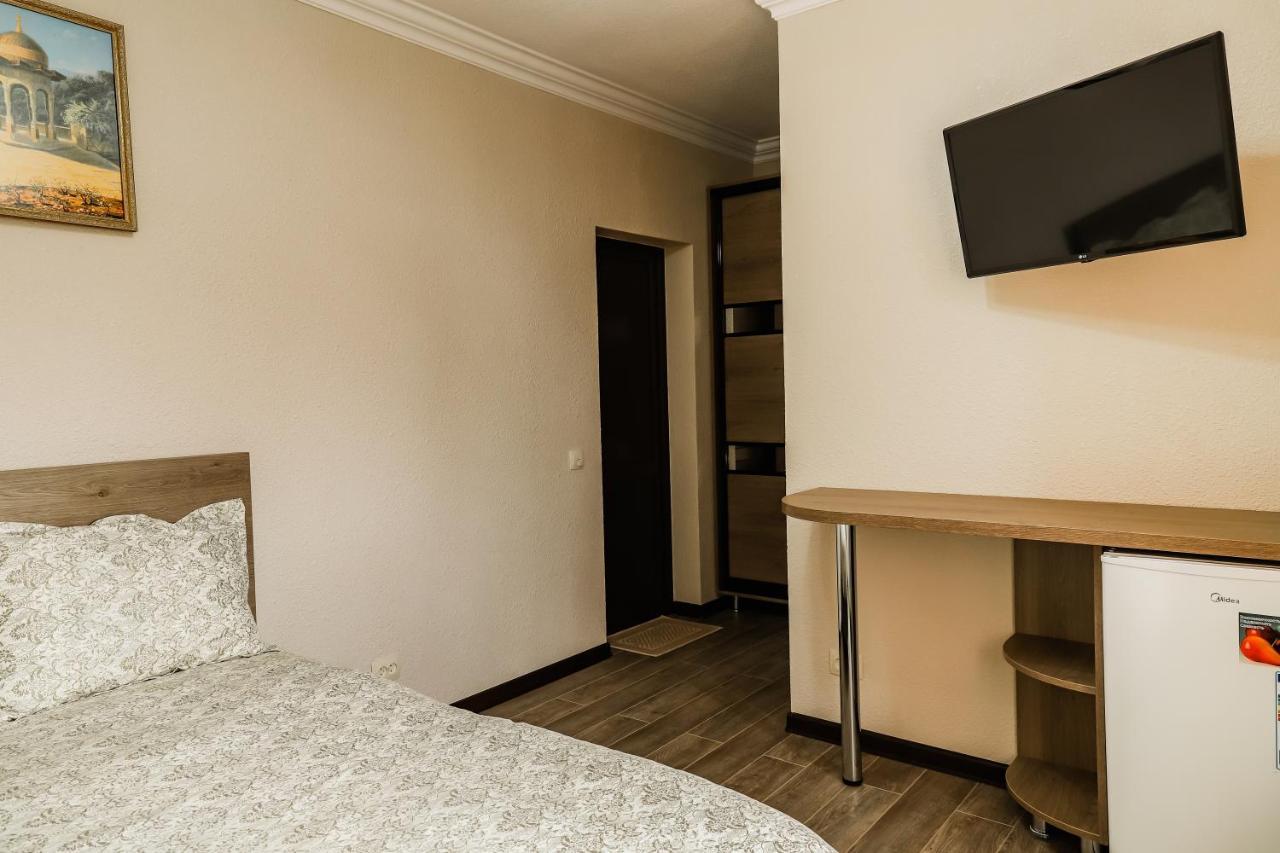 Hotel Konus Falesti Luaran gambar