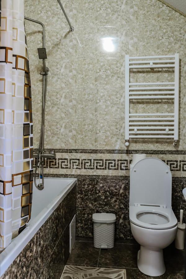 Hotel Konus Falesti Luaran gambar