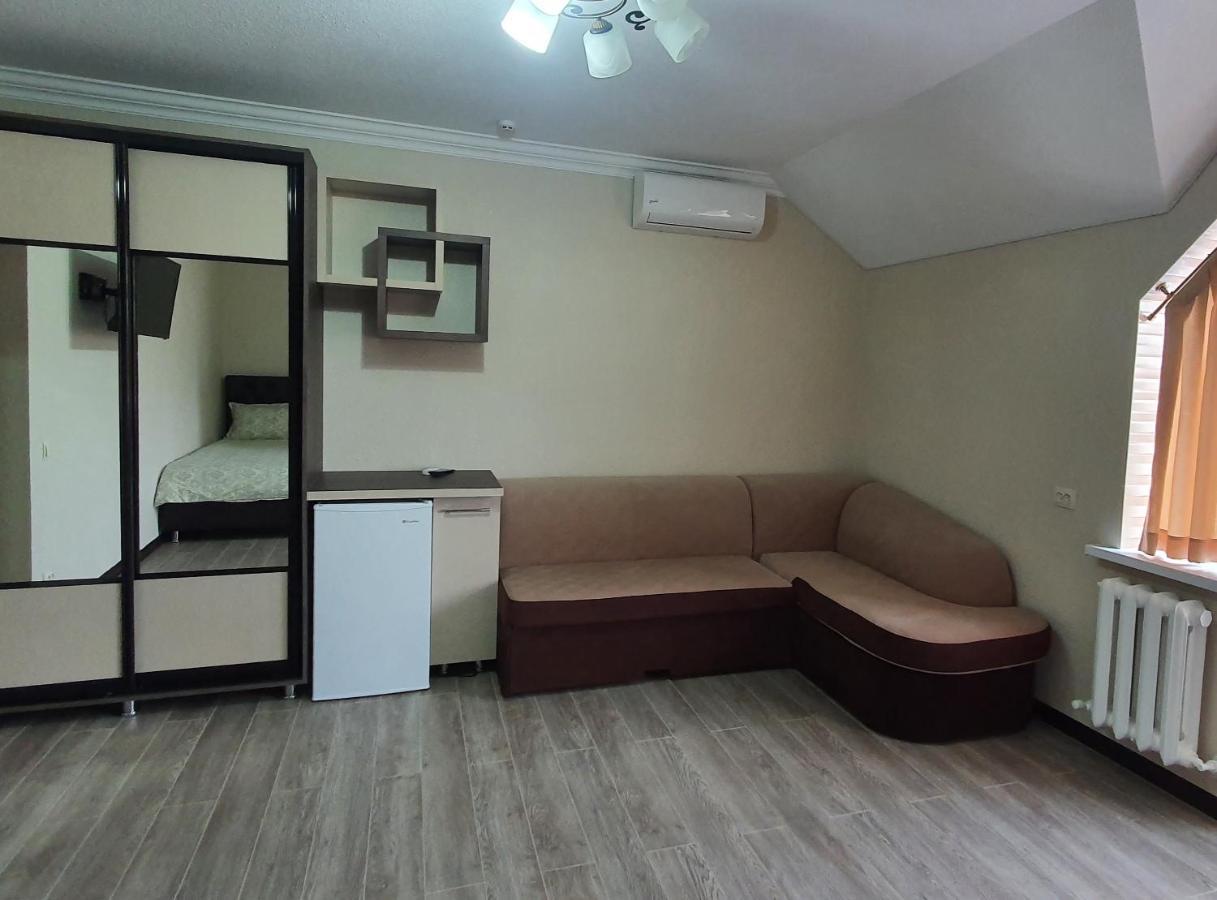 Hotel Konus Falesti Luaran gambar