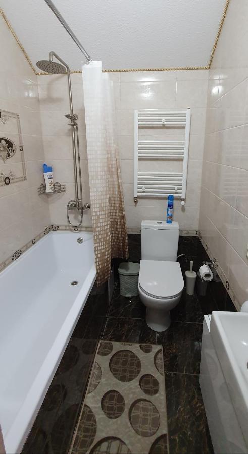 Hotel Konus Falesti Luaran gambar
