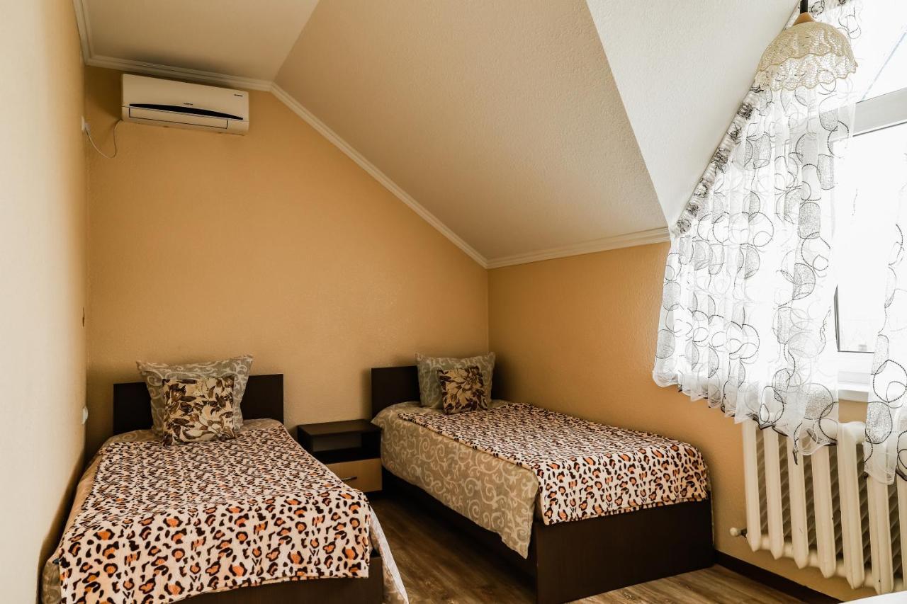 Hotel Konus Falesti Luaran gambar