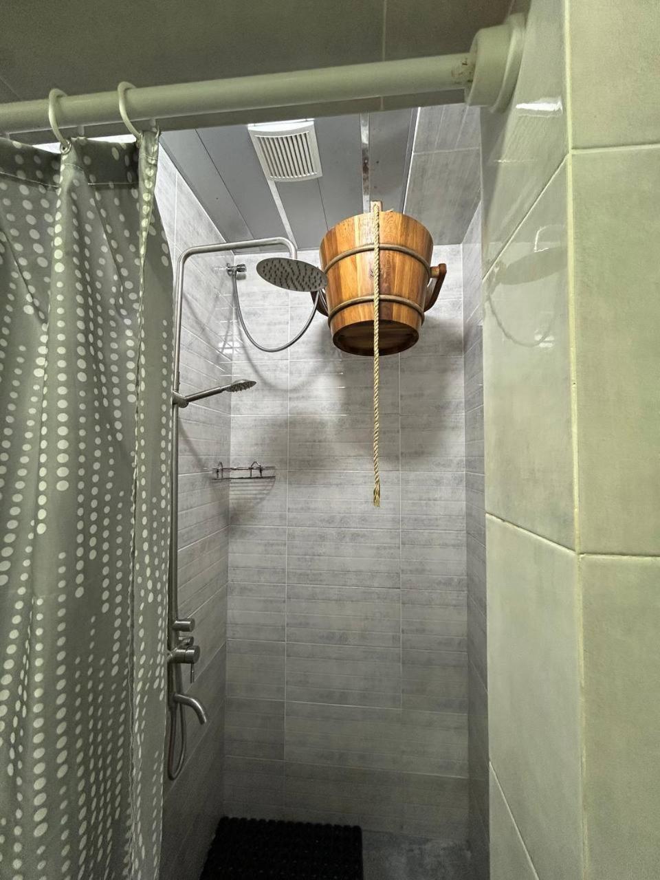 Hotel Konus Falesti Luaran gambar